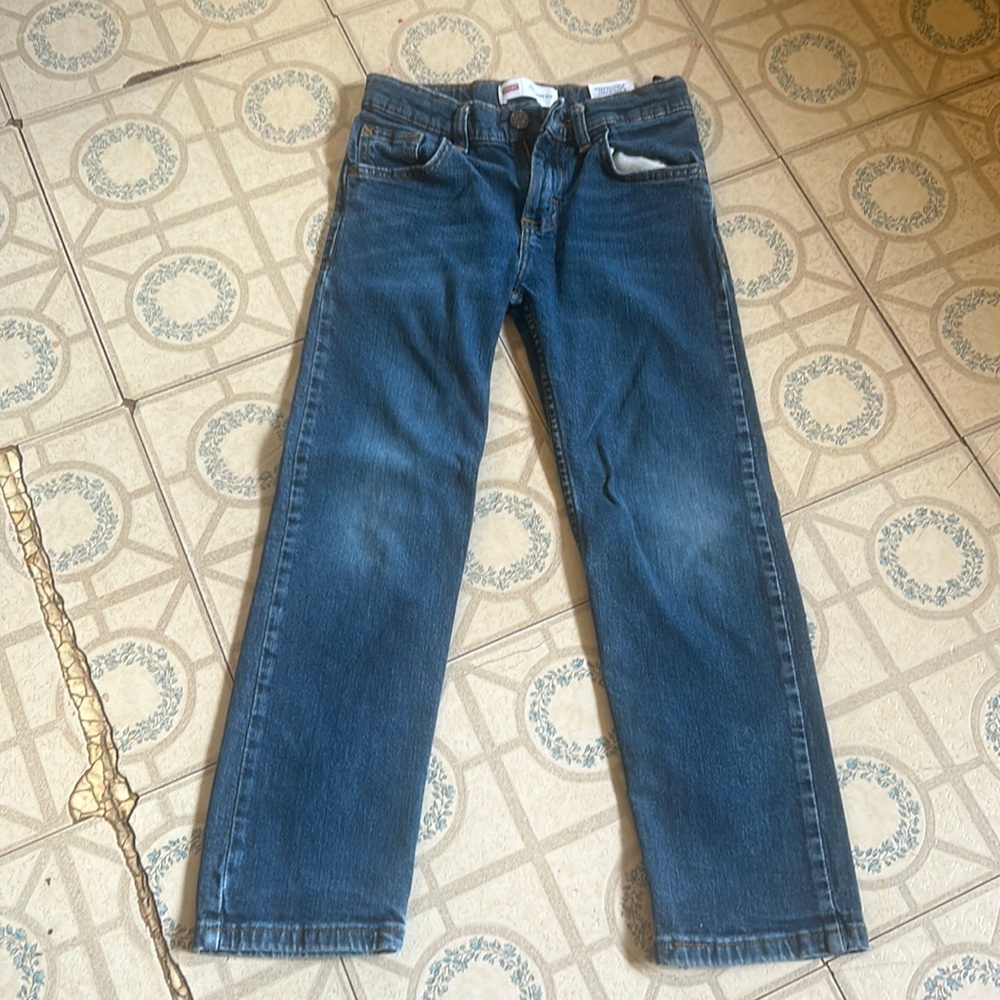 Boys Wrangler Straight Fit.
